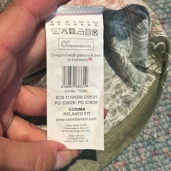 Red and Pink Patterned T-Shirts from Olsen size large - Picture 8 of 14